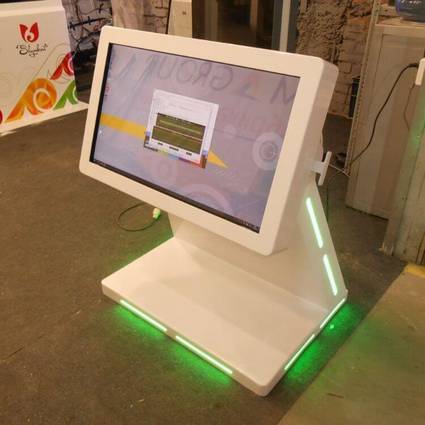Интерактивный сенсорный стол Assistant V 43" (с изменением ориентации экрана галлерея фото-2